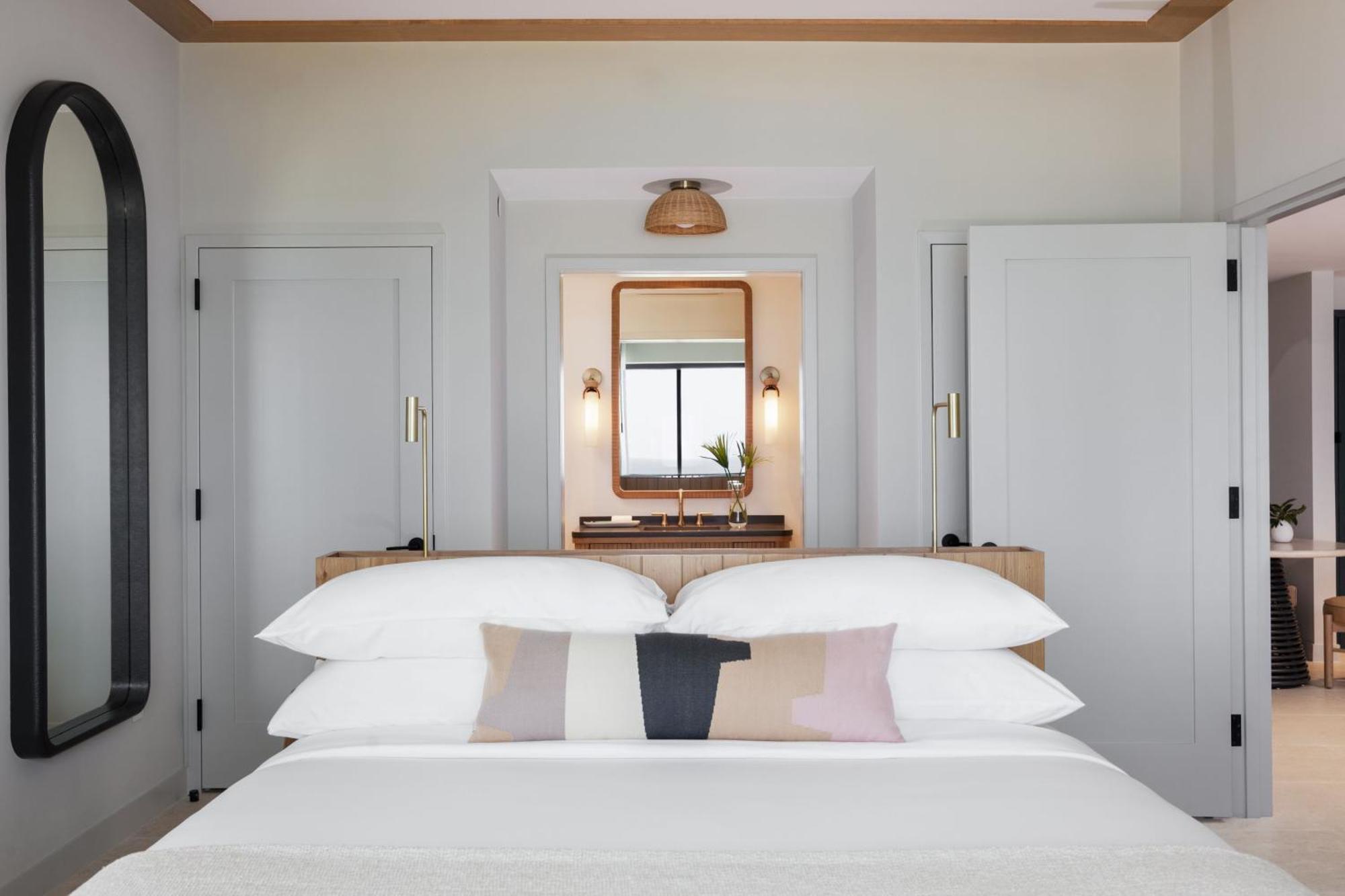 Hotel Indigo Grand Cayman By Ihg West Bay Exterior foto